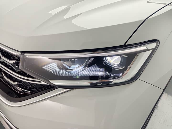 Volkswagen Tayron X, 2025 — фото 9 из 9