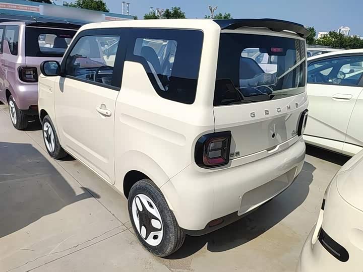 Geely Galaxy Panda Mini, 2025 — фото 5 из 9