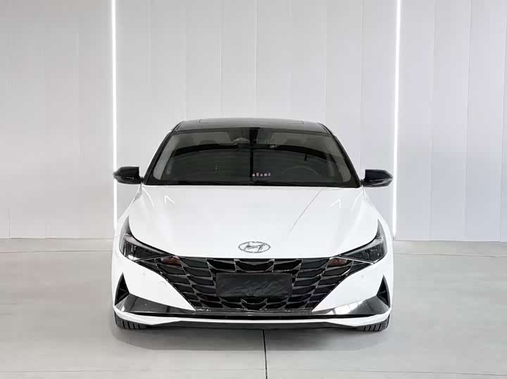 Hyundai Elantra N line, 2022 — фото 2 из 9