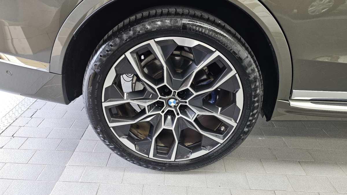 BMW X7, 2023 — фото 5 из 12