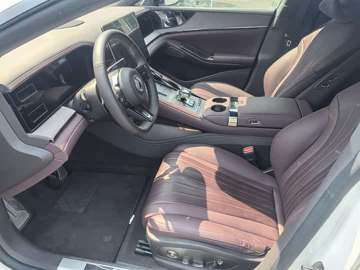 Denza Z9GT, 2024 — фото 8 из 9