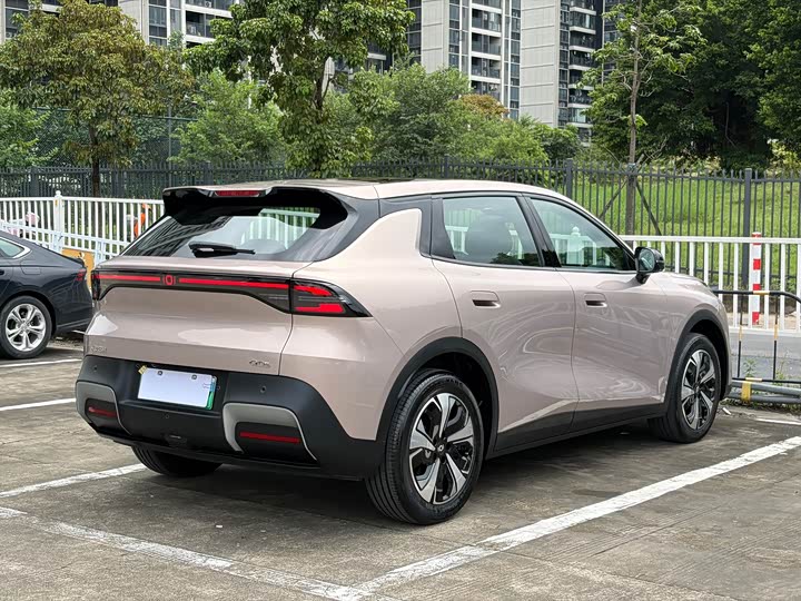 Changan Qiyuan (Nevo) Q05, 2025 — фото 4 из 9