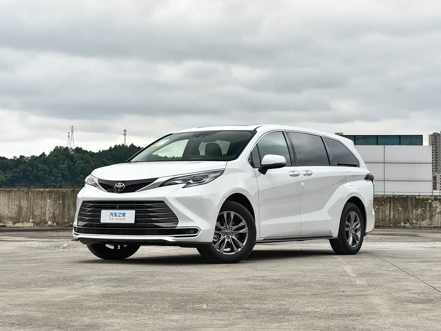 Toyota Sienna, 2026 — купить в Самаре под ключ