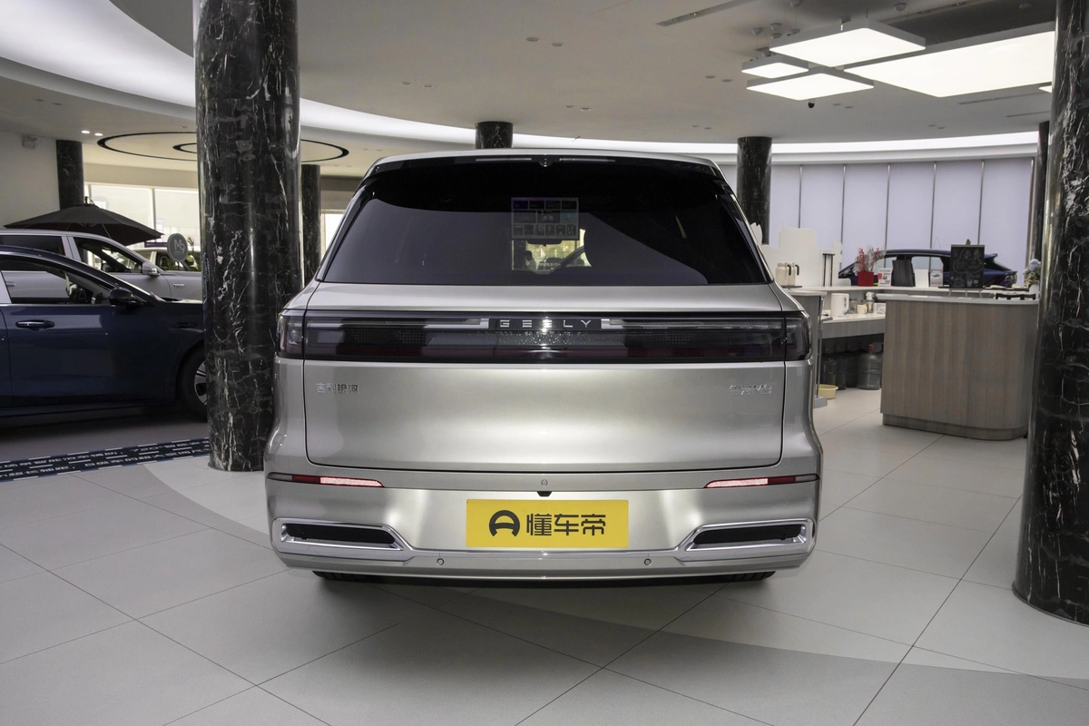 Geely Galaxy M9, 2026 — фото 4 из 12