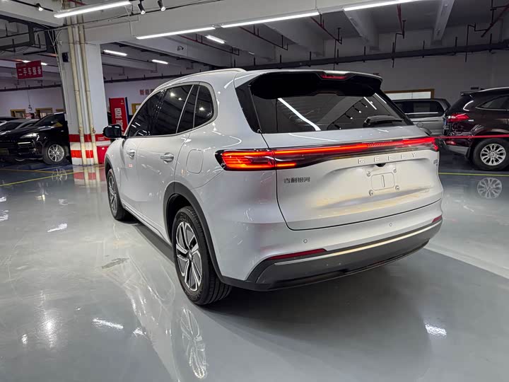 Geely Galaxy Starship 7, 2025 — фото 4 из 9