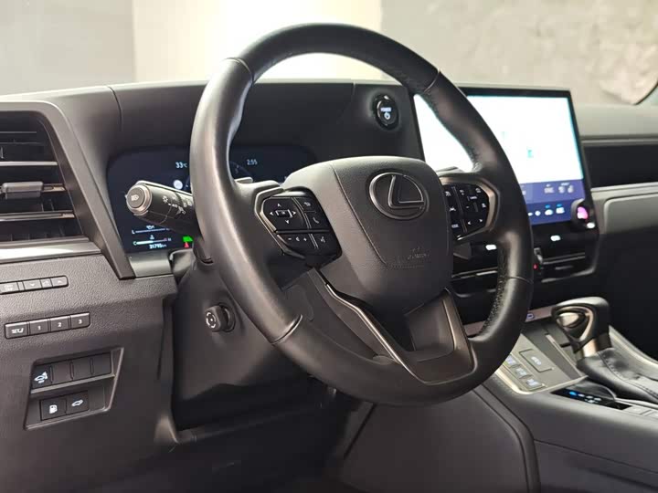 Lexus GX, 2024 — фото 7 из 9