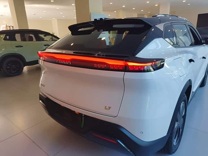 Dongfeng Aeolus L7, 2024 — фото 6 из 9
