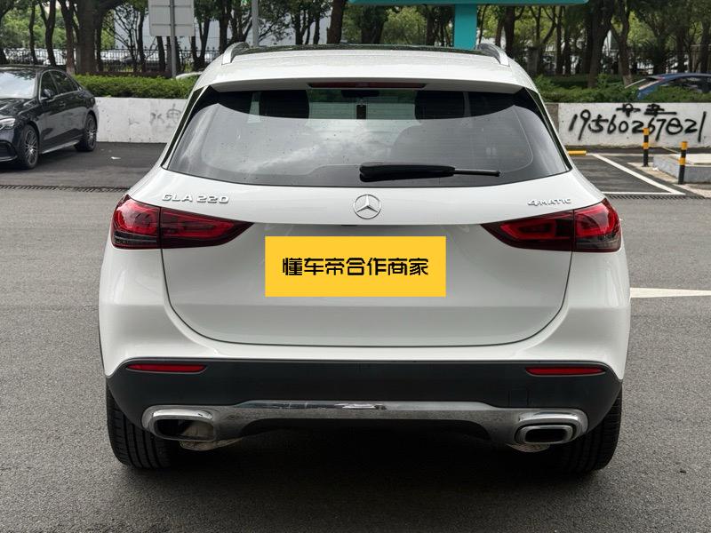 Mercedes-Benz GLA-Class, 2023 — фото 5 из 10