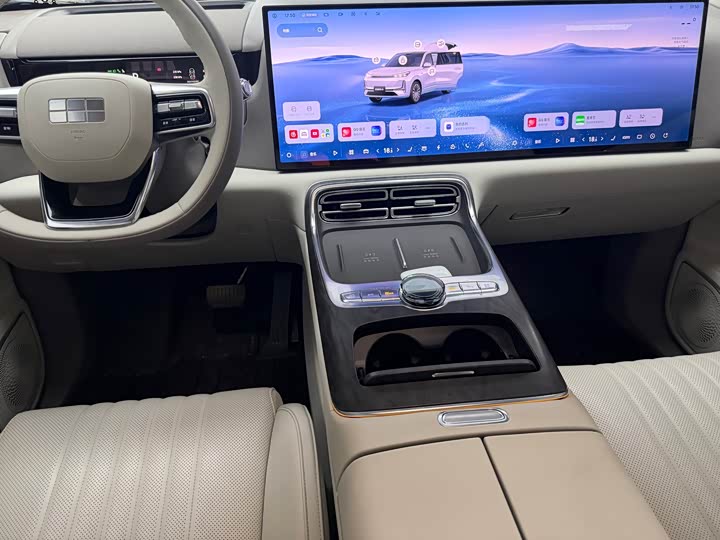 Geely Galaxy M9, 2025 — фото 7 из 9