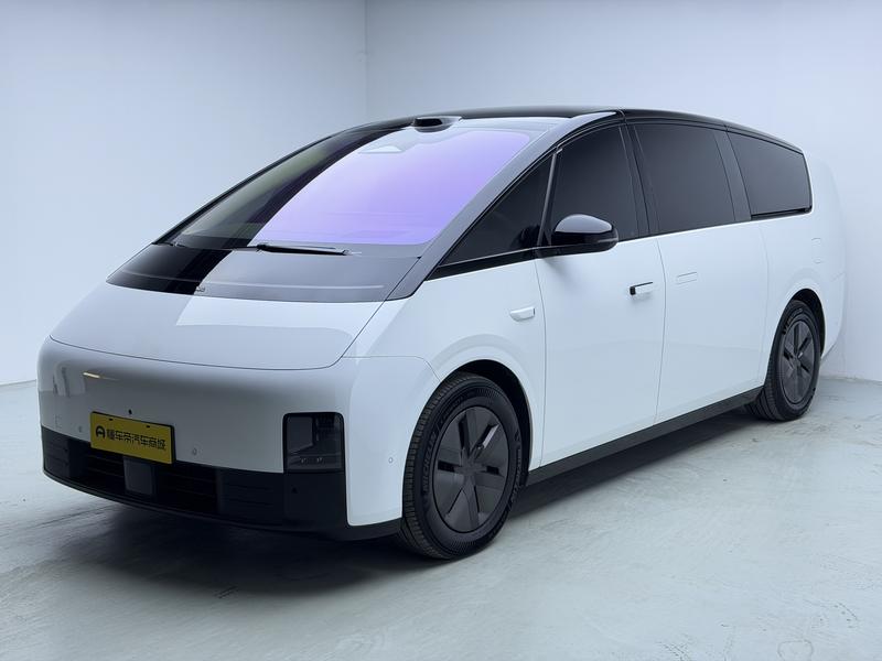 LiXiang Mega, 2025 — купить в Саранске под ключ