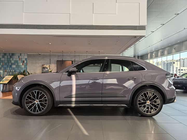 Porsche Macan, 2026 — фото 5 из 9