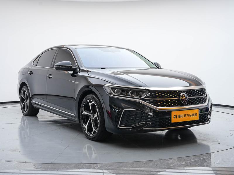 Volkswagen Passat, 2023 — фото 3 из 12