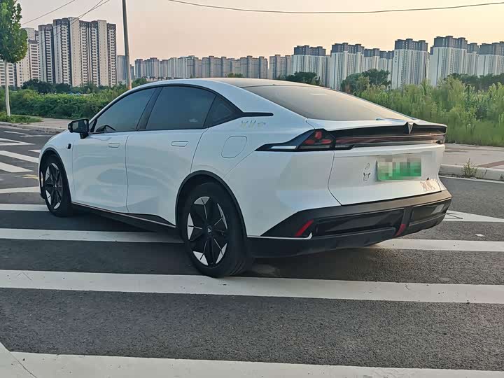 Changan Deepal SL03, 2023 — фото 4 из 9