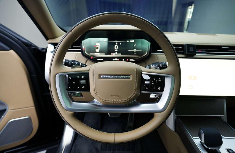 Land Rover Range Rover, 2024 — фото 8 из 12