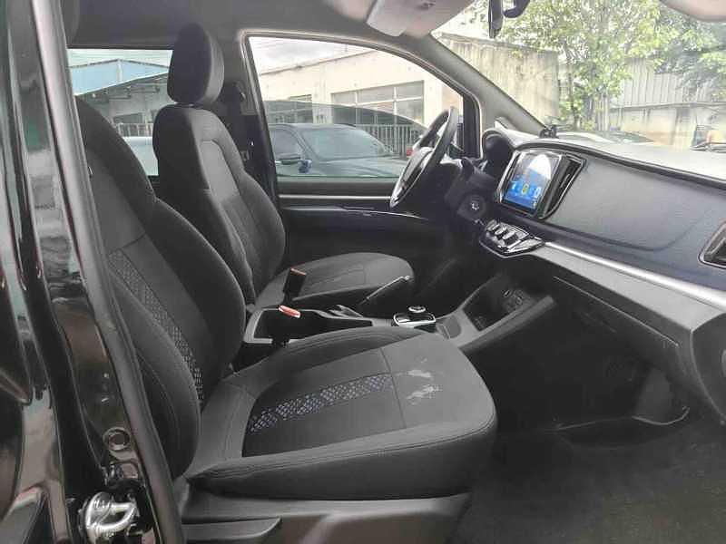 Dongfeng Forthing Lingzhi M5 EV, 2025 — фото 7 из 9