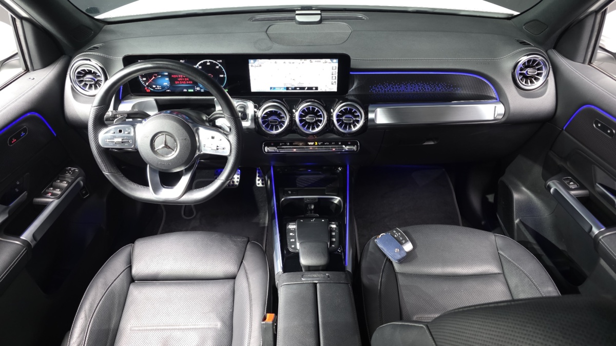 Mercedes-Benz EQB, 2022 — фото 7 из 12