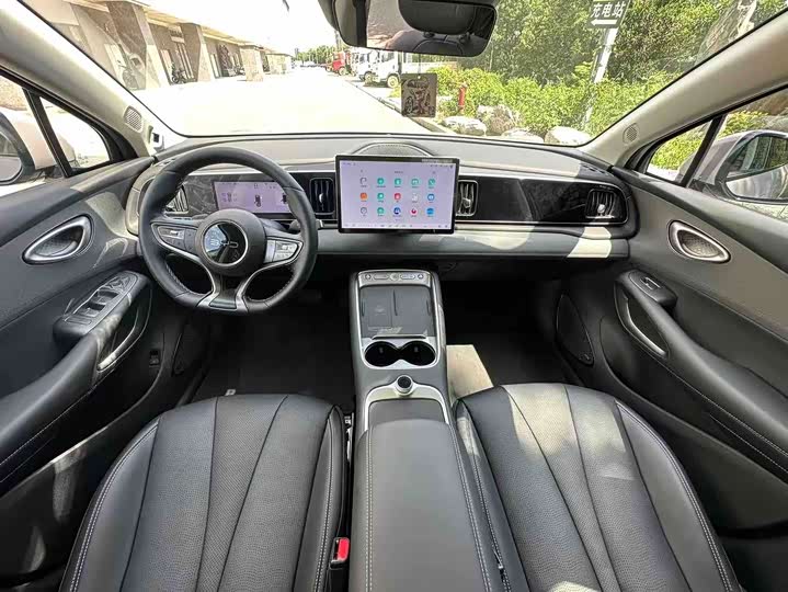 BYD Sea Lion 05 EV, 2025 — фото 5 из 9