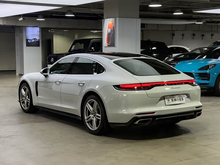 Porsche Panamera, 2023 — фото 4 из 9