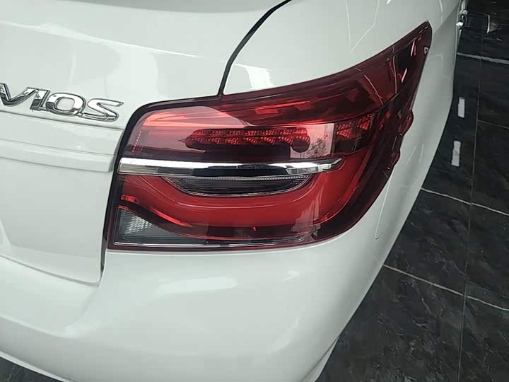 Toyota Vios, 2023 — фото 8 из 9