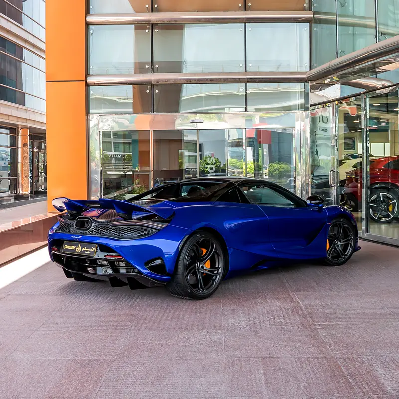 McLaren 750S, 2024 — фото 2 из 10