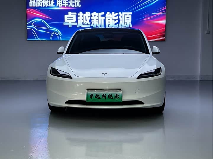 Tesla Model 3, 2025 — фото 2 из 9