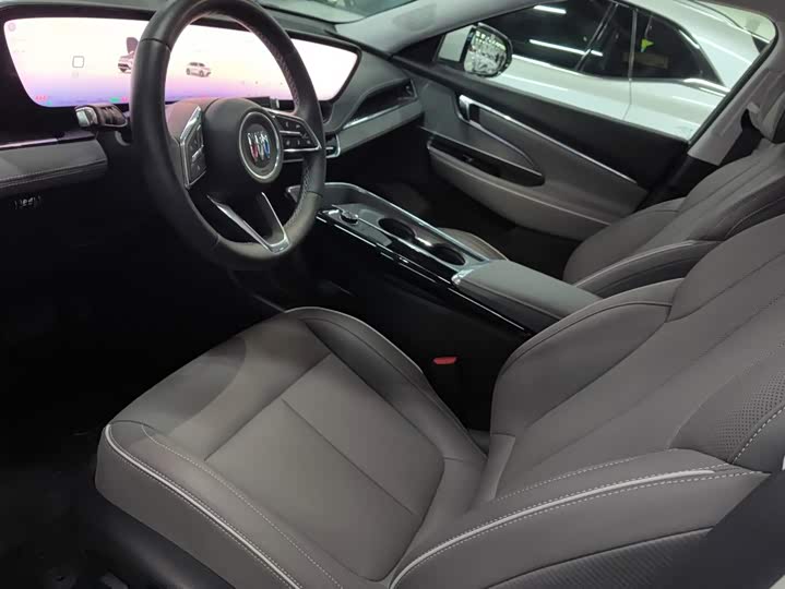 Buick Electra E5, 2025 — фото 9 из 9