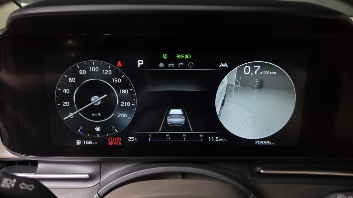 Kia Carnival, 2022 — фото 7 из 12