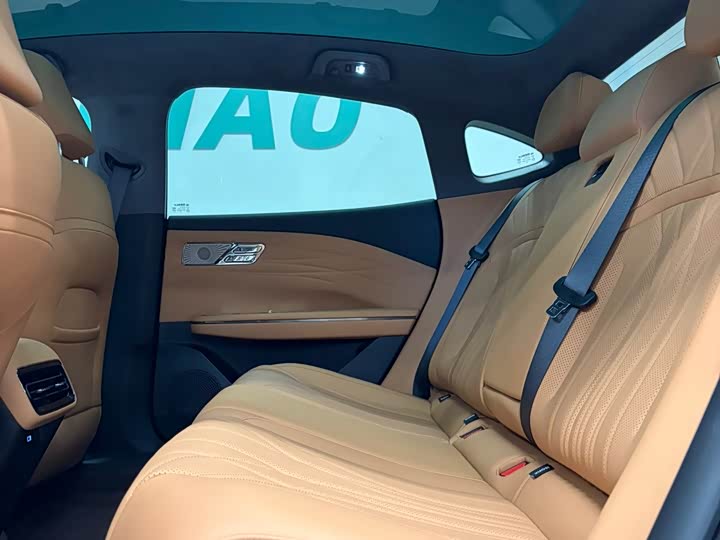 Geely Galaxy Starshine 8 EM-i, 2025 — фото 6 из 9