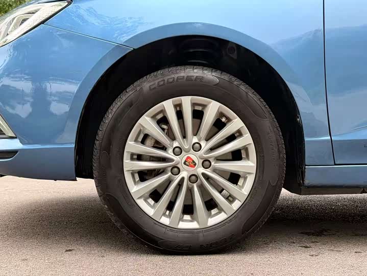 Roewe Ei5, 2022 — фото 6 из 9