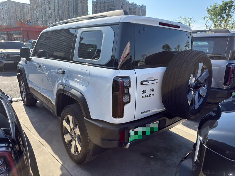 BAIC Beijing BJ40 Hybrid, 2025 — фото 4 из 12