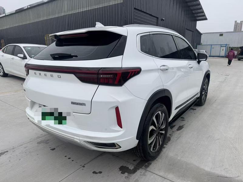 Exeed LX C-DM Hybrid, 2022 — фото 6 из 12