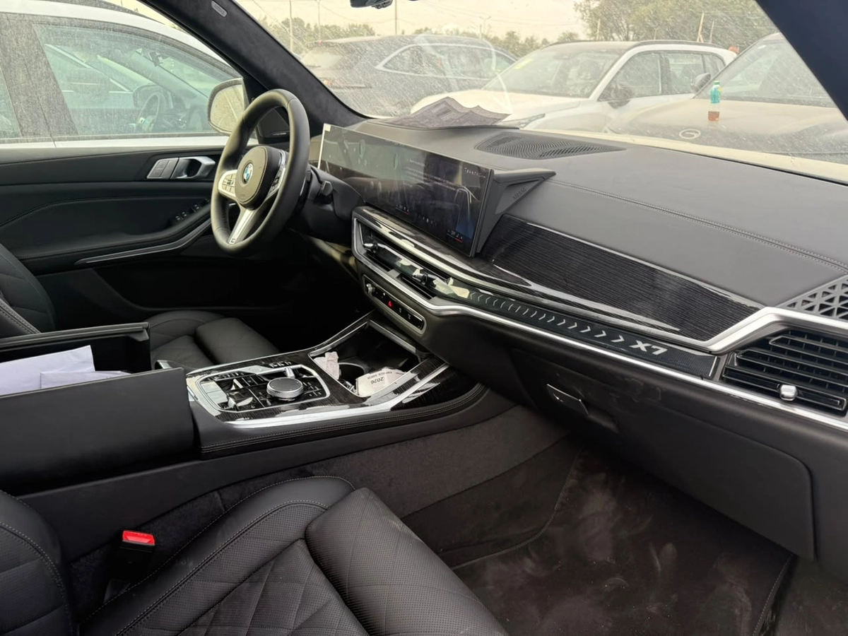 BMW X7, 2026 — фото 6 из 12