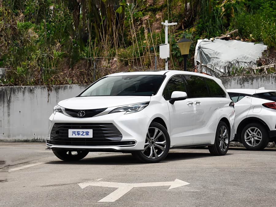 Toyota Sienna, 2026 — купить в Самаре под ключ
