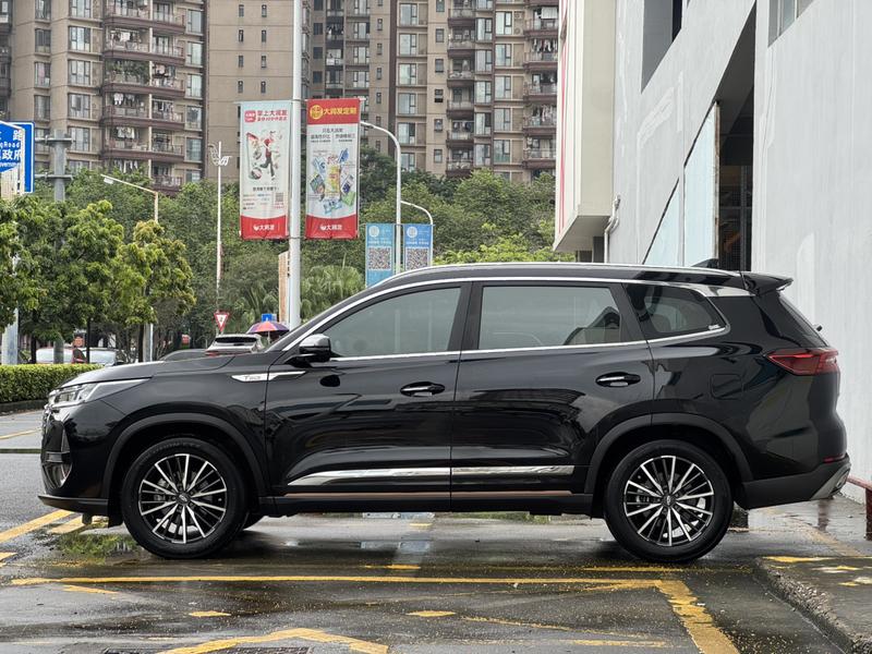 Chery Tiggo 8 Pro, 2023 — фото 4 из 12