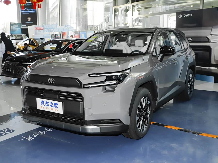 Toyota RAV4, 2026 — купить в Твери под ключ