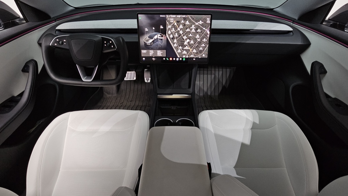 Tesla Model 3, 2024 — фото 7 из 12