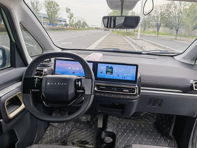 Baojun KiWi EV, 2022 — фото 8 из 12