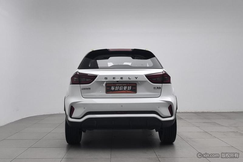 Geely Geometry EX3, 2022 — фото 3 из 12