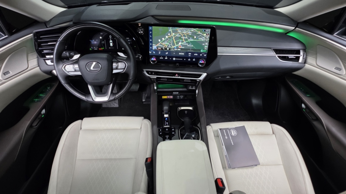 Lexus RX, 2024 — фото 7 из 12