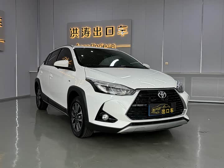 Toyota Yaris L Hatchback, 2022 — фото 2 из 9