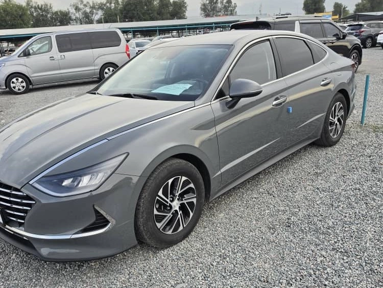 Hyundai Sonata, 2022 — фото 4 из 8
