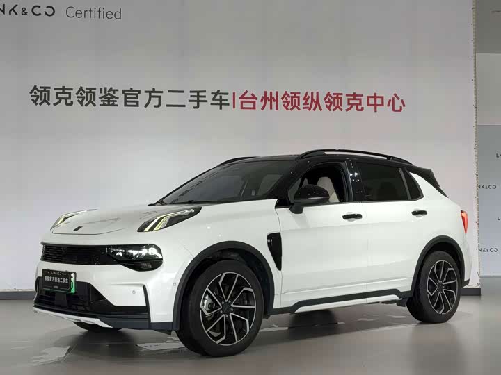 Lynk & Co 01 EM-P Hybrid, 2022 — купить в Самаре под ключ