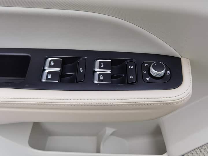 Geely Icon, 2022 — фото 9 из 9