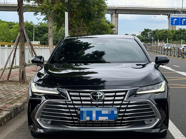 Toyota Avalon, 2024 — фото 2 из 5