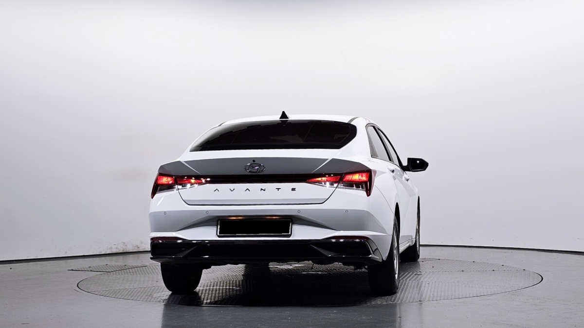 Hyundai Avante, 2022 — фото 4 из 12