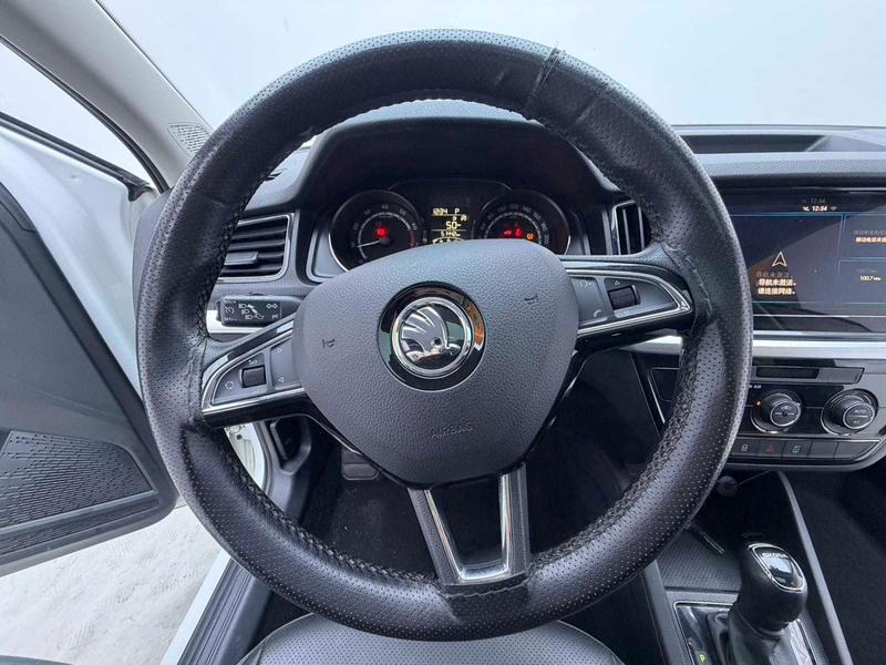 Skoda Kamiq, 2022 — фото 9 из 12