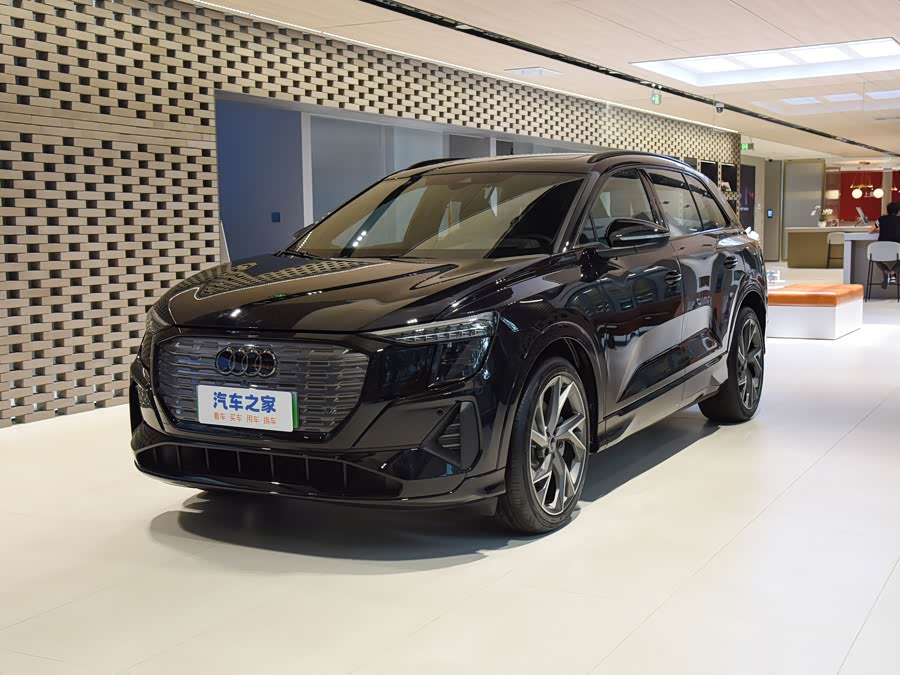 Audi Q5 e-tron, 2026 — купить в Самаре под ключ