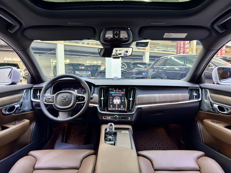 Volvo S90, 2023 — фото 5 из 12