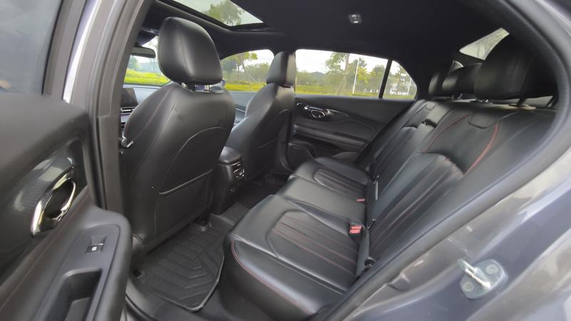 GAC Trumpchi Empow R, 2021 — фото 10 из 11