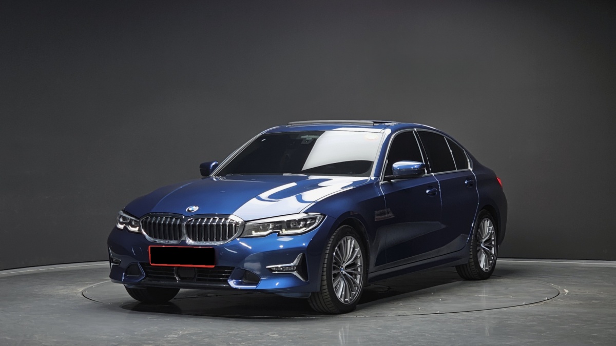 BMW 3 Series, 2022 — купить в Санкт-Петербурге под ключ